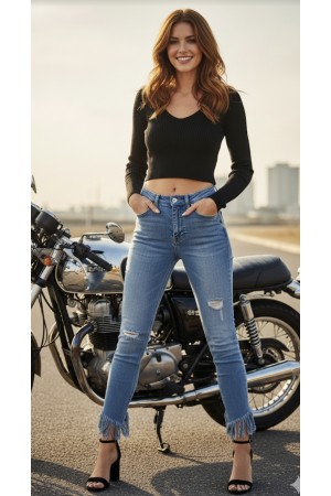 Pacalari Puskul Detayli Yirtik Jean